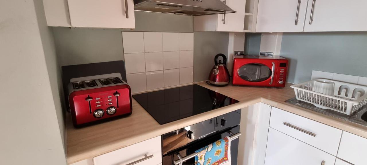 Modern And Spacious Swansea Centre Apartment Екстер'єр фото